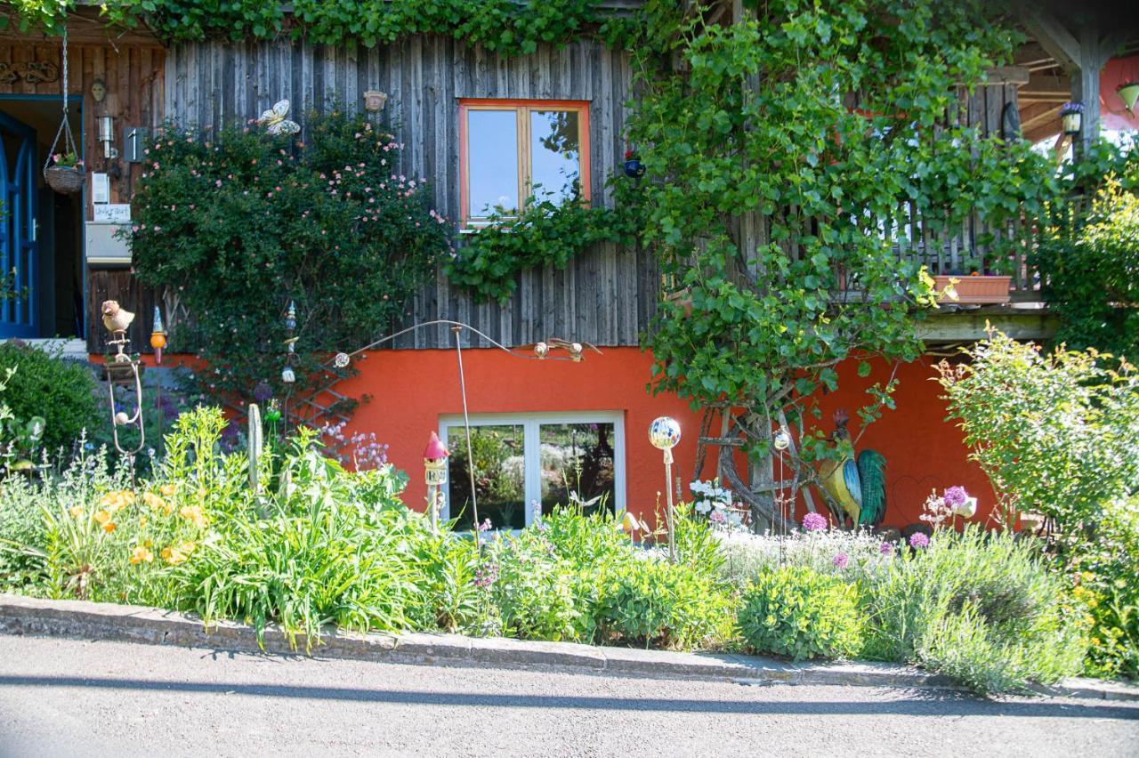Sweet Home Gedern Exterior photo